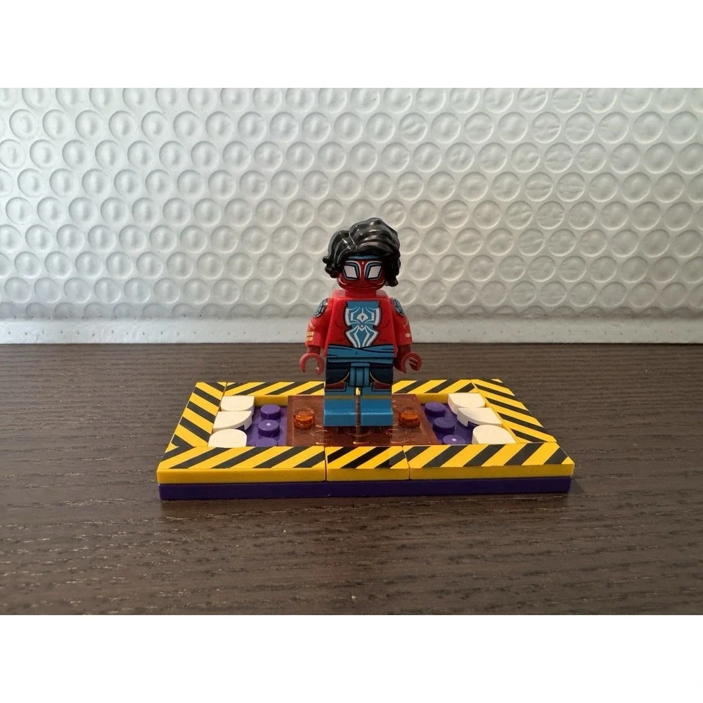 LEGO #66797 Minifigures Spider-man Across The Spider-verse India Furry Cat